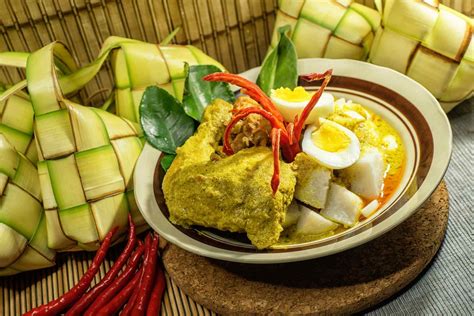 Ketupat dan Lontong Sayur